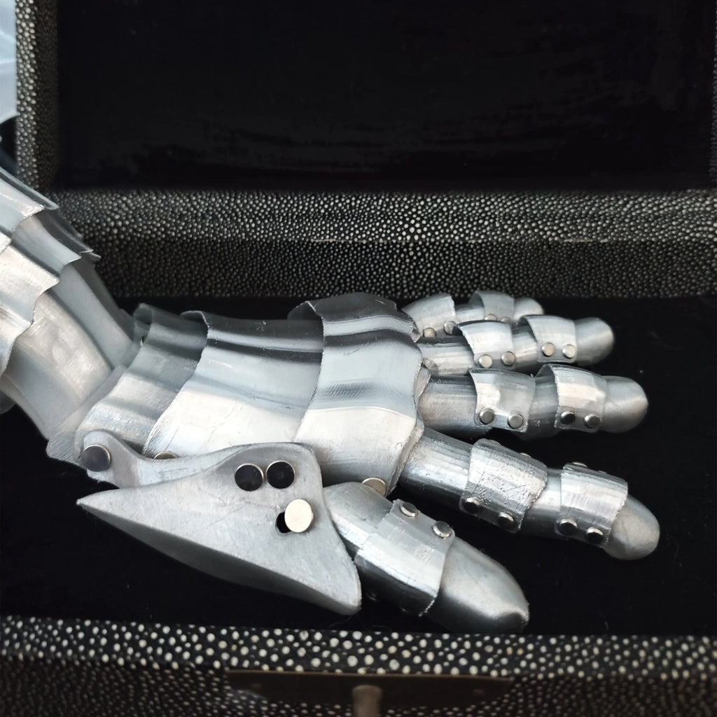 3D-Printed Articulated Gauntlet Glove – Gothic & Steampunk LARP Cosplay Armor