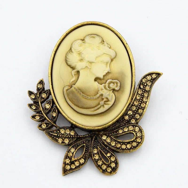 Baroque Cameo Brooch – Vintage Hollow Alloy Portrait Pin