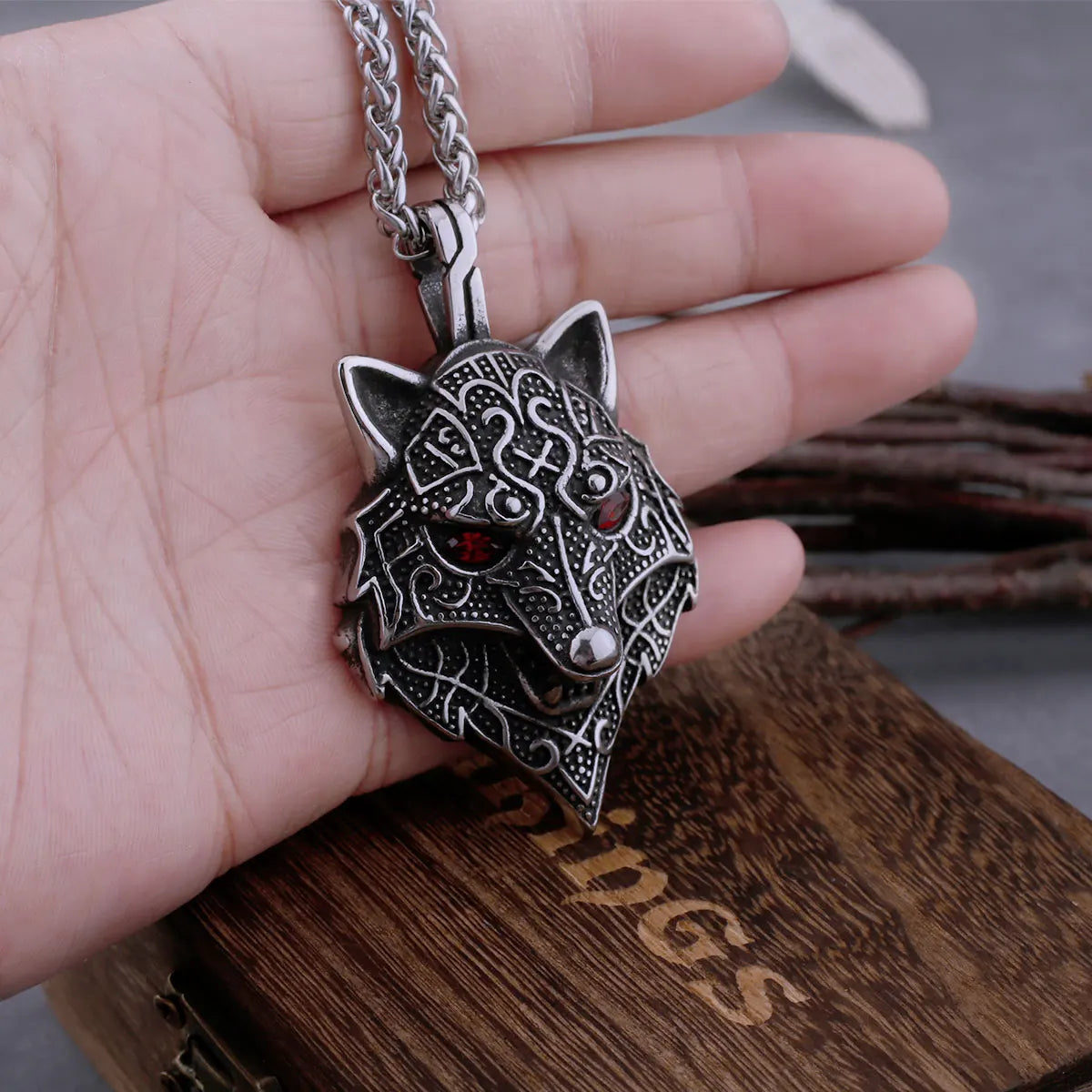 Men's Viking Nordic Wolf Head Necklace – 316L Stainless Steel Pendant with Snake Chain & Gift Box