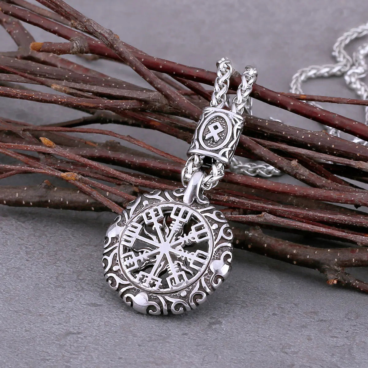 Viking Vegvisir Compass Necklace – Norse Rune Amulet Pendant in 316L Stainless Steel | Gold & Silver