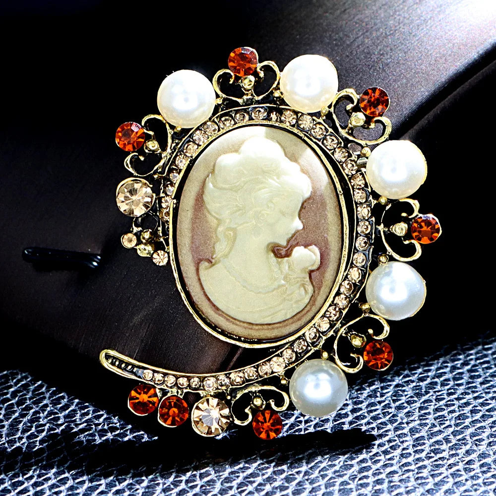 Baroque Cameo Brooch – Vintage Hollow Alloy Portrait Pin