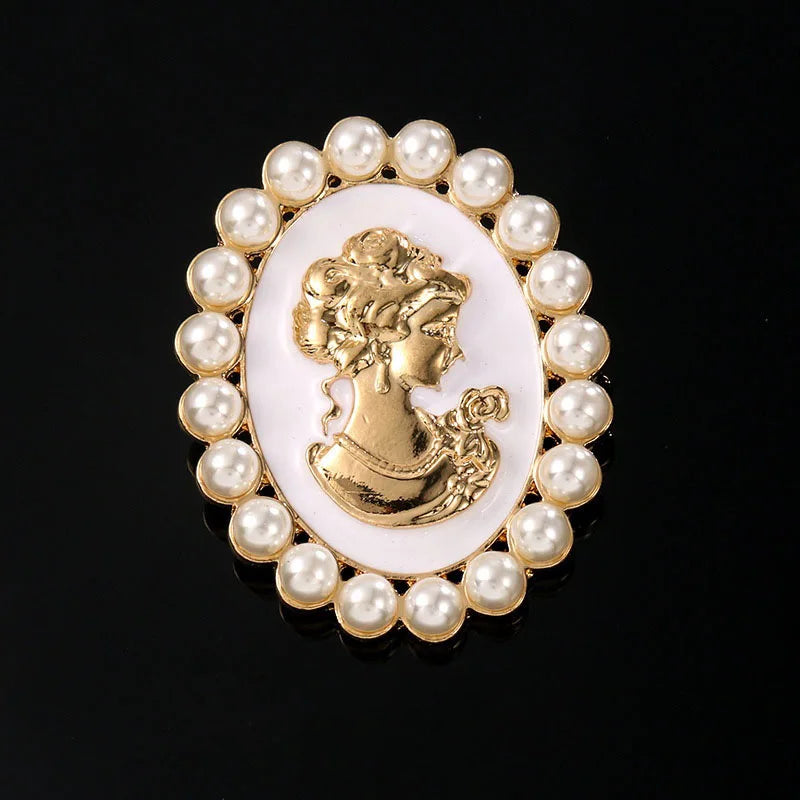 Baroque Cameo Brooch – Vintage Hollow Alloy Portrait Pin