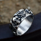 Men's Skull Ring – Gothic Stainless Steel Biker Band with Rhinestone Accents
