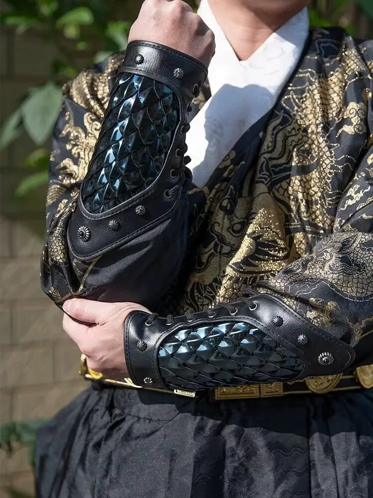 Dragon Scale Armor Bracers – Stainless Steel & Faux Leather Arm Guards for LARP, Cosplay & Historical Costume (Set of 2)