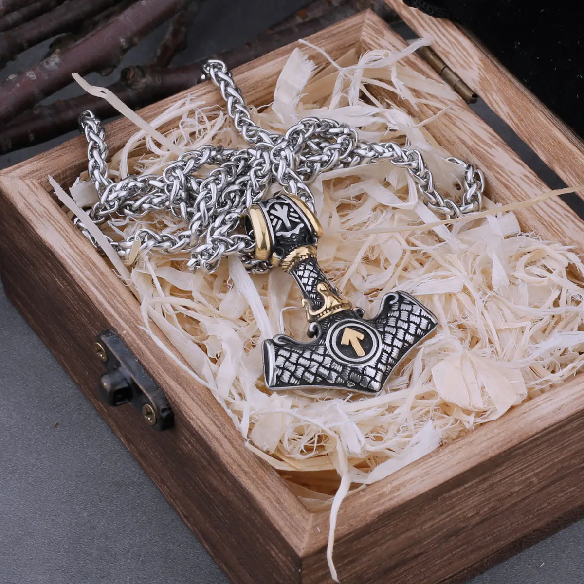 Viking Thor's Hammer Necklace – Mjölnir Odin Rune Pendant in 316L Stainless Steel | Gold-Silver & Silver