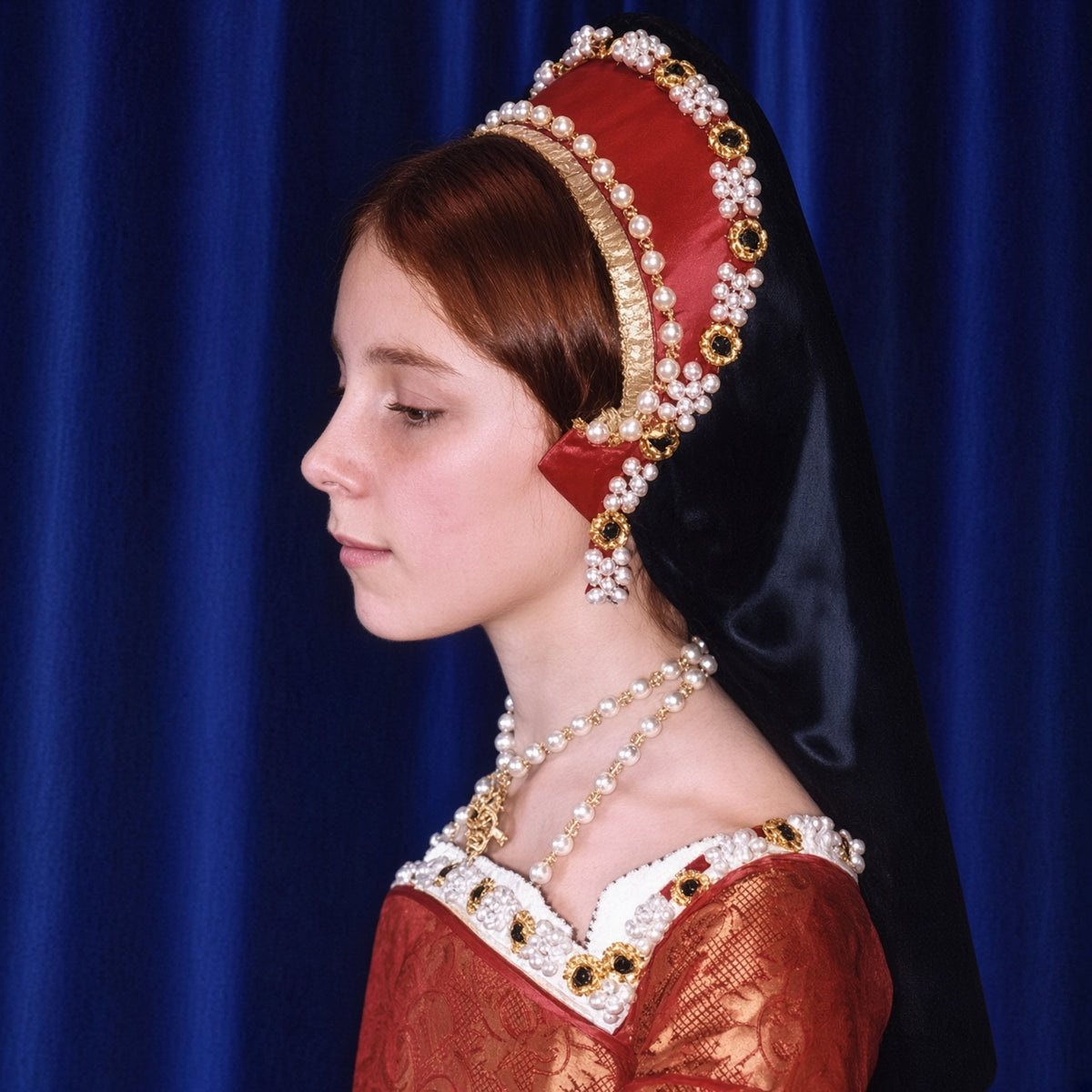 Women's Tudor Gable Hood Headdress — Anne Boleyn Elizabethan Renaissance Crown Hat
